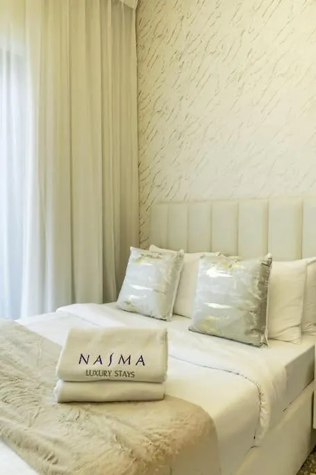 Nasma Luxury Stays - Contemporary Living In A Cozy Studio Apartment Dubai